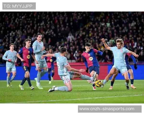 欧冠杯激战马赛对决奥林匹亚双方争夺小组出线关键战役